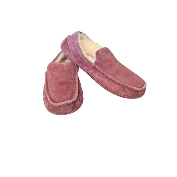 UGG Other - Ugg Burgundy Suede Ascot Leather Sheepskin Slipper 5775 men's Size 10